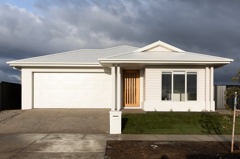 Photo - 49 Divot Circuit, Invermay Park VIC 3350 - Image 1