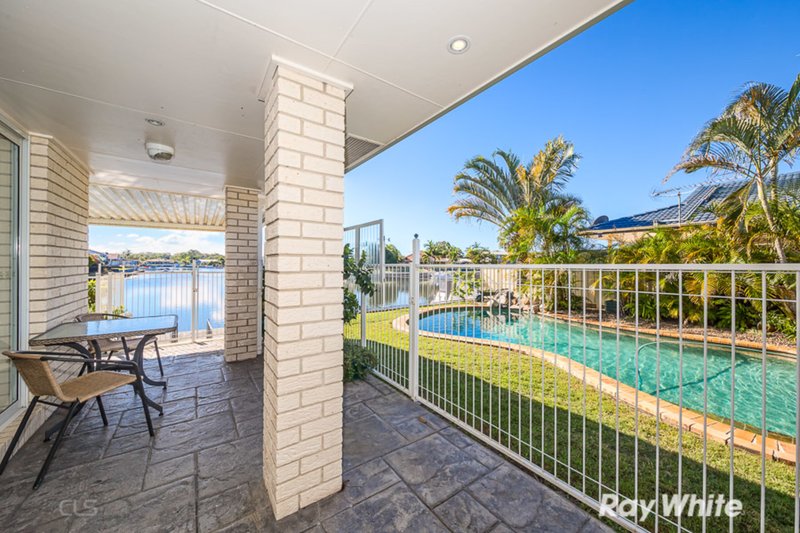 Photo - 49 Dolphin Drive, Bongaree QLD 4507 - Image 13