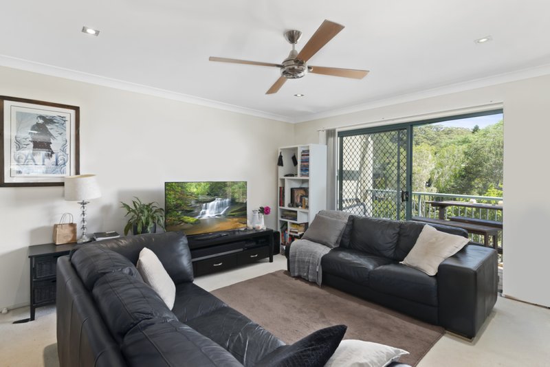 Photo - 4/9 Domain Road, Currumbin QLD 4223 - Image 6