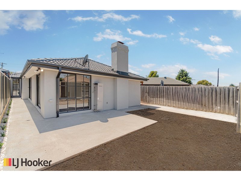 Photo - 49 Dorchester Street, Craigieburn VIC 3064 - Image 21