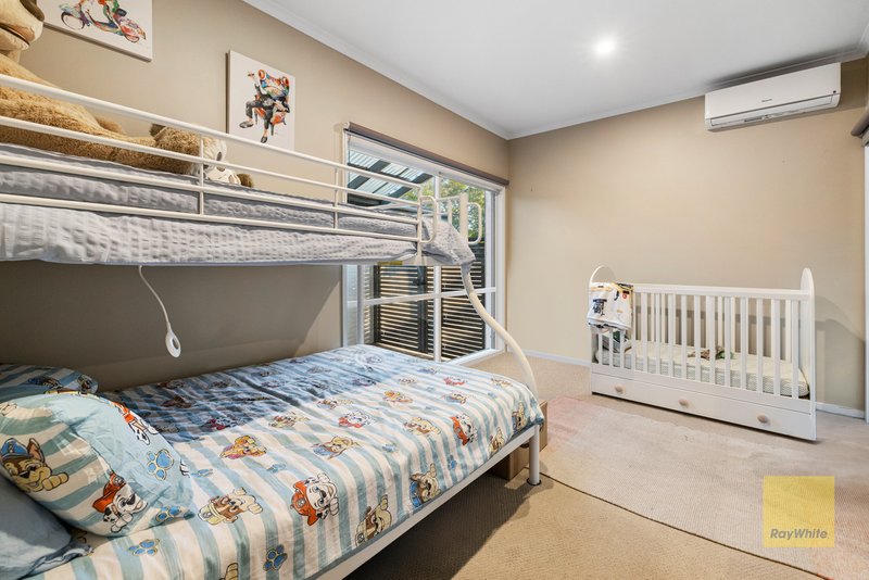 Photo - 49 Doris Drive, Hoppers Crossing VIC 3029 - Image 14