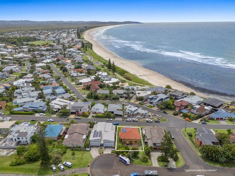 Photo - 49 Dress Circle Drive, Lennox Head NSW 2478 - Image 2