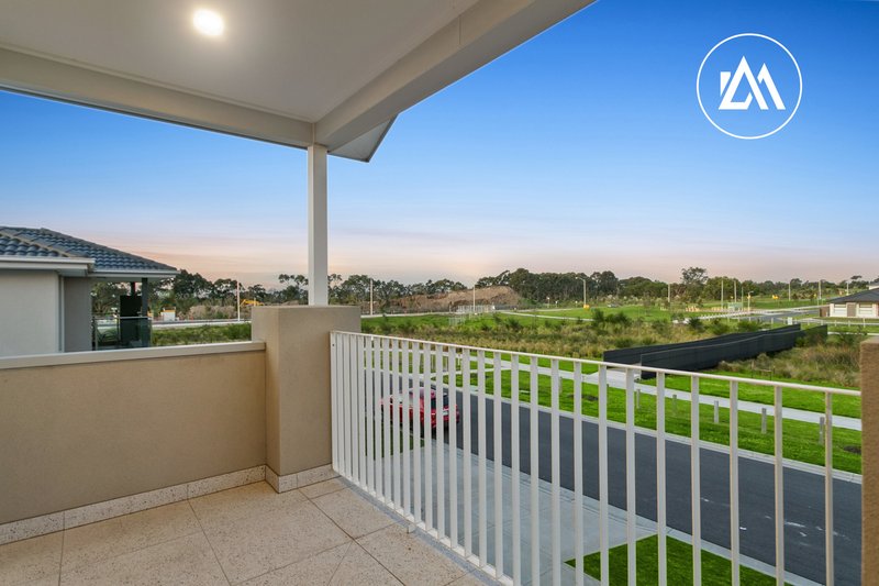 Photo - 49 Dressage Drive, Cranbourne South VIC 3977 - Image 18