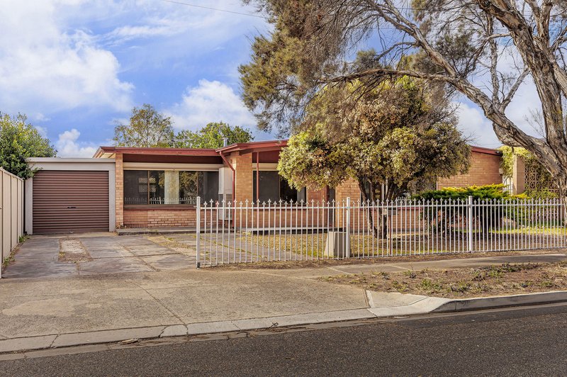 49 Dudley Crescent, Mansfield Park SA 5012