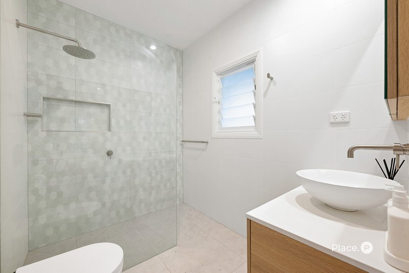 Photo - 49 Dutton Street, Hawthorne QLD 4171 - Image 11