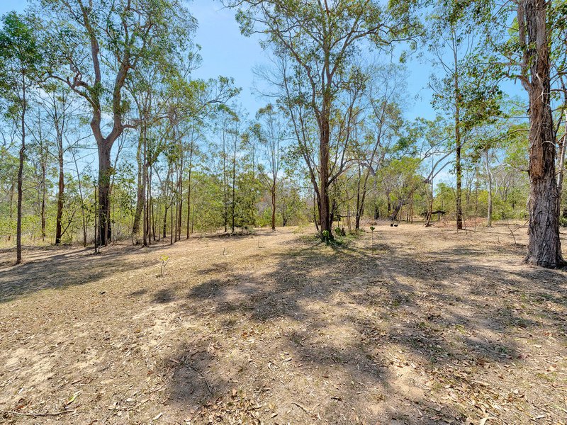 Photo - 49 Edinburgh Drive, Mount Hallen QLD 4312 - Image 15