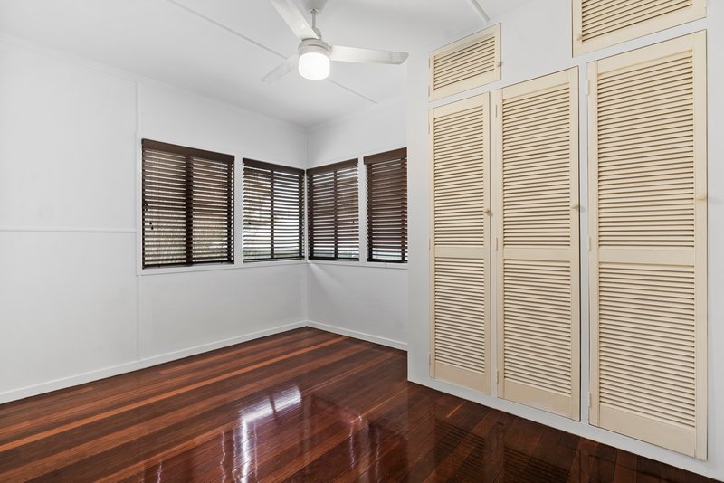 Photo - 49 Elaroo Street, Morningside QLD 4170 - Image 8