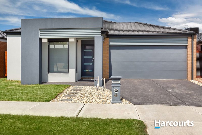 49 Elmtree Crescent, Clyde North VIC 3978