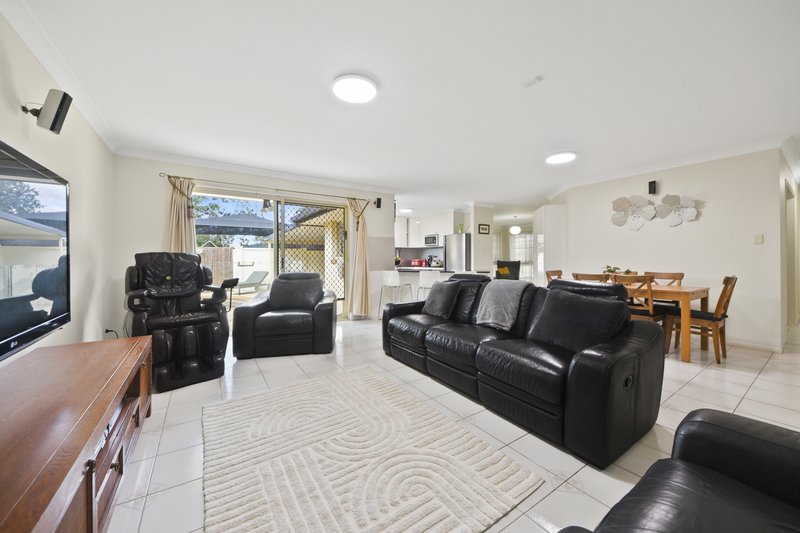 Photo - 49 Enbrook Street, Bracken Ridge QLD 4017 - Image 3