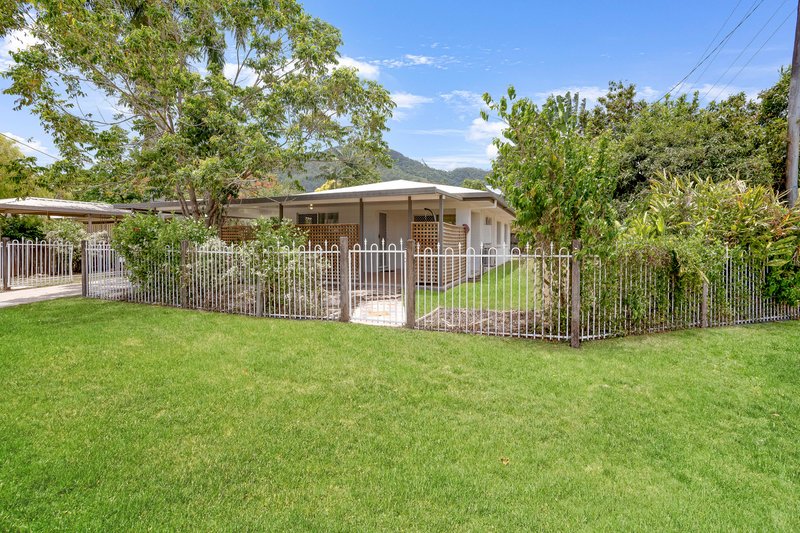 Photo - 49 Enmore Street, Manoora QLD 4870 - Image 11