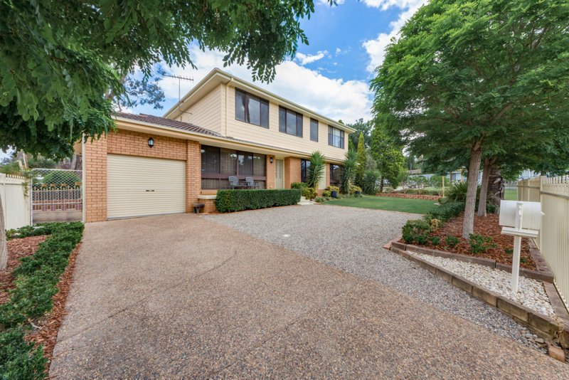 Photo - 49 Evelyn Street, Macquarie Fields NSW 2564 - Image 11