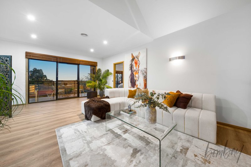 Photo - 49 Excelsior Heights, Craigieburn VIC 3064 - Image 6