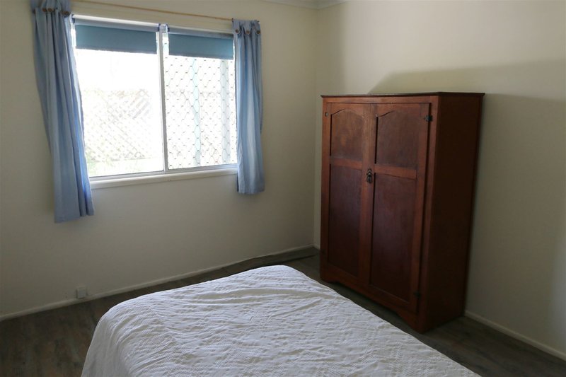 Photo - 49 Ford Street, Bongaree QLD 4507 - Image 17