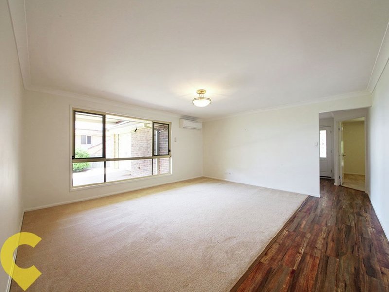 Photo - 49 Fordington Way, Murrumba Downs QLD 4503 - Image 6