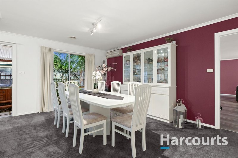 Photo - 49 Forest Oak Drive, Upper Ferntree Gully VIC 3156 - Image 3