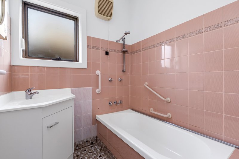 Photo - 49 Forrestall Road, Elizabeth Downs SA 5113 - Image 10