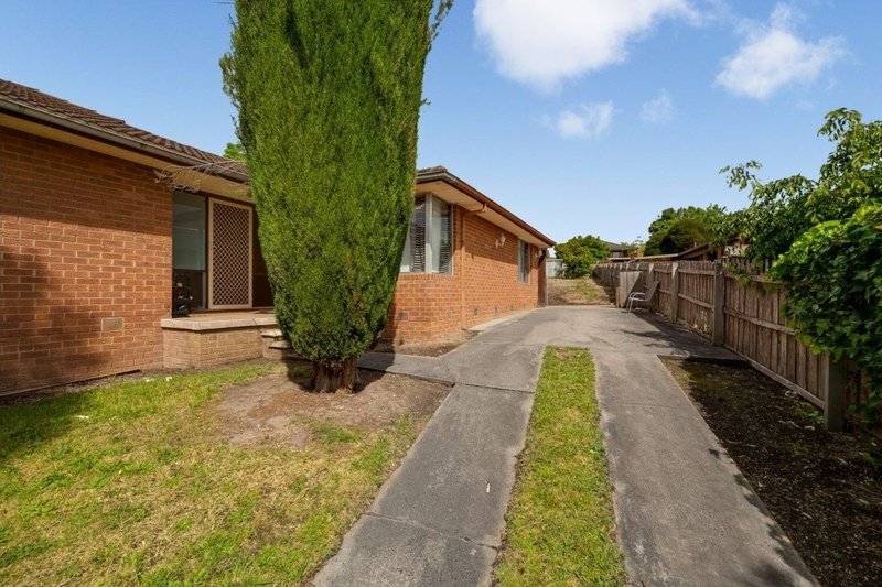 Photo - 49 Gardenia St , Pakenham VIC 3810 - Image 14