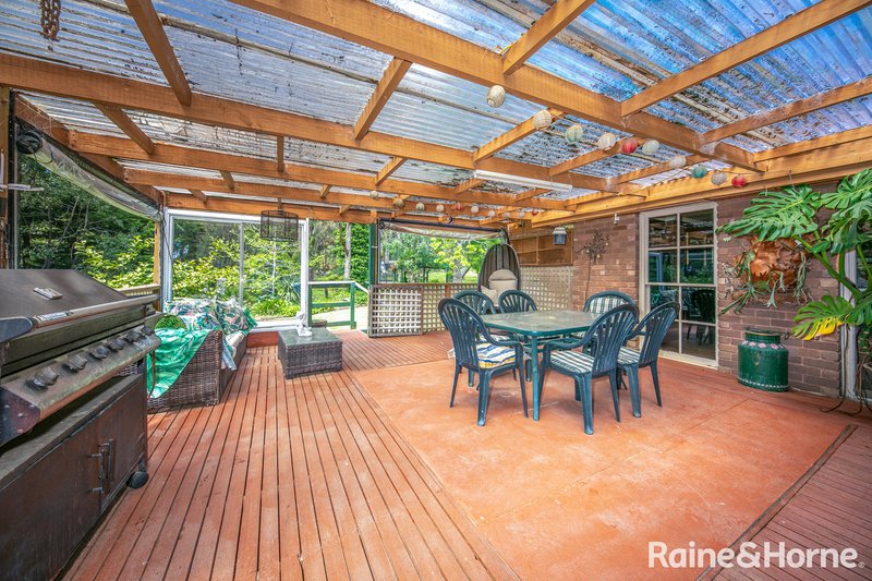 Photo - 49 Garner Quadrant, Woodend VIC 3442 - Image 13