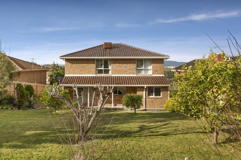 Photo - 49 Garnett Road, Wheelers Hill VIC 3150 - Image 10