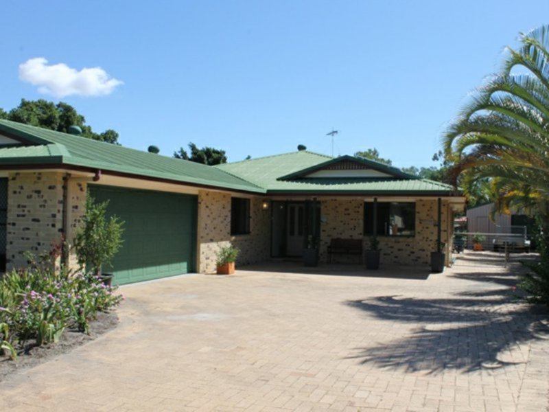 Photo - 49 Geoffrey Thomas Drive, Tannum Sands QLD 4680 - Image 1