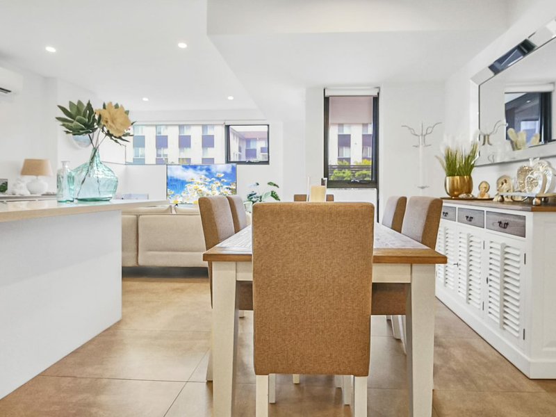 Photo - 4/9 Goulburn Street, Warwick Farm NSW 2170 - Image 4