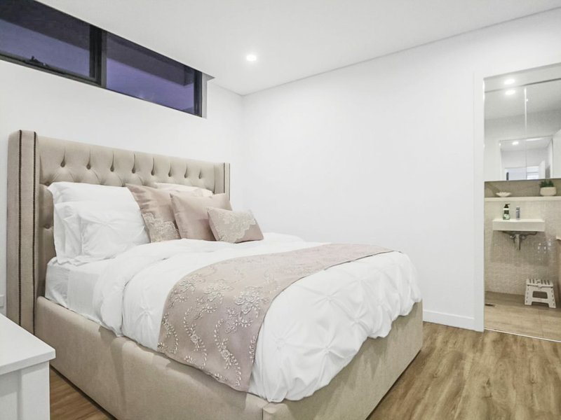 Photo - 4/9 Goulburn Street, Warwick Farm NSW 2170 - Image 5