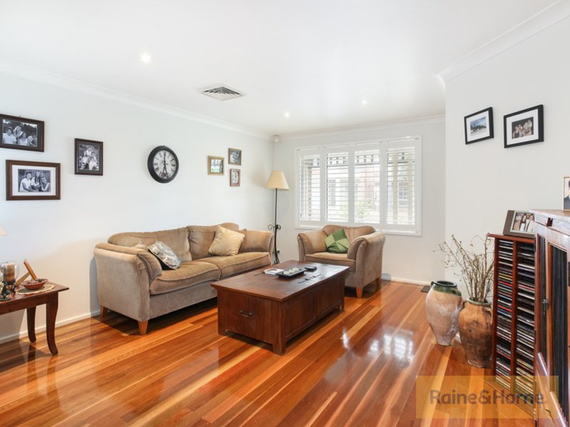 Photo - 49 Gracelands Drive, Quakers Hill NSW 2763 - Image 4