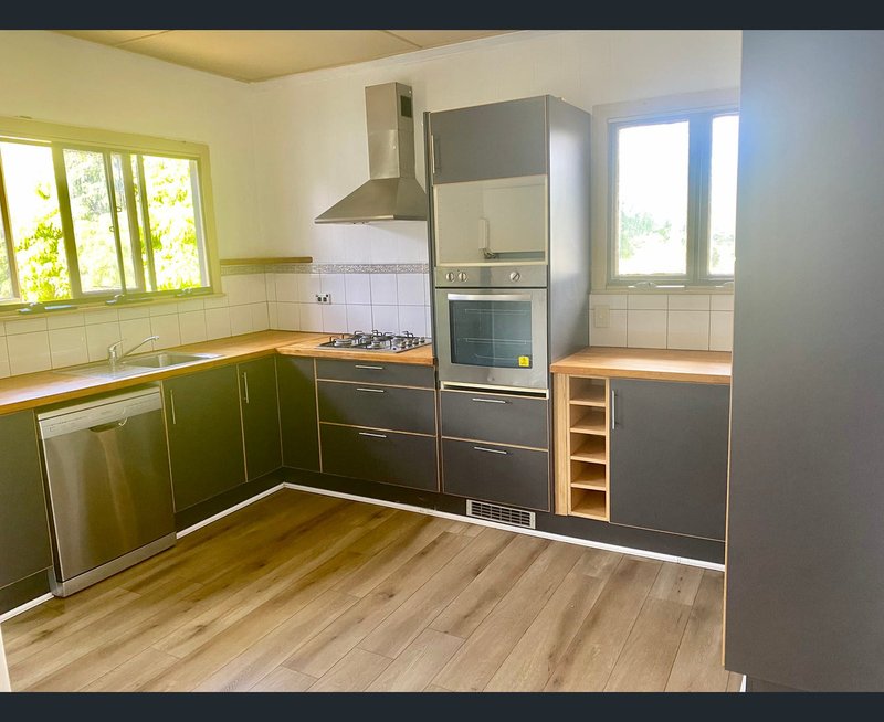 Photo - 49 Griffiths Street, Bald Hills QLD 4036 - Image 2