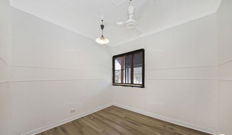 Photo - 49 Griffiths Street, Bald Hills QLD 4036 - Image 6