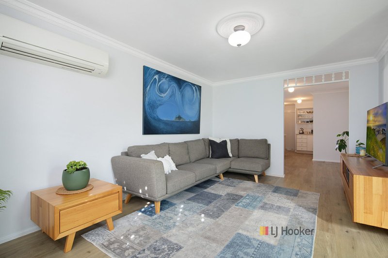 Photo - 49 Hamlyn Road, Hamlyn Terrace NSW 2259 - Image 3