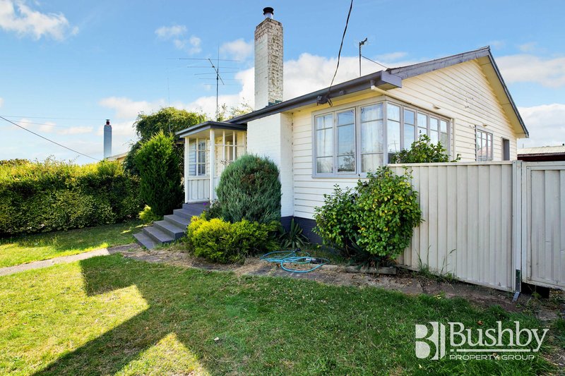 Photo - 49 Hargrave Crescent, Mayfield TAS 7248 - Image 3