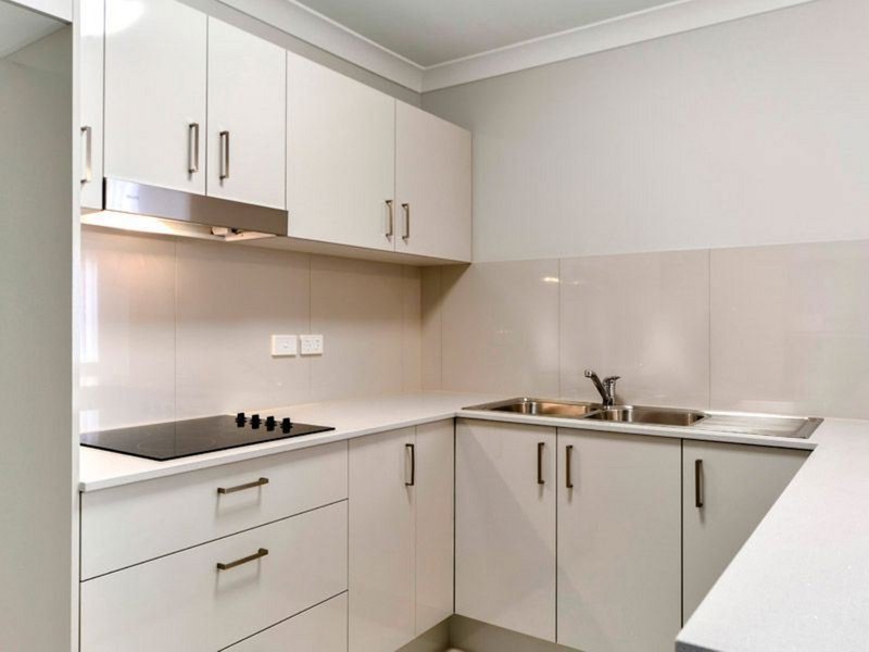 Photo - 4/9 Harry Street, Zillmere QLD 4034 - Image 5