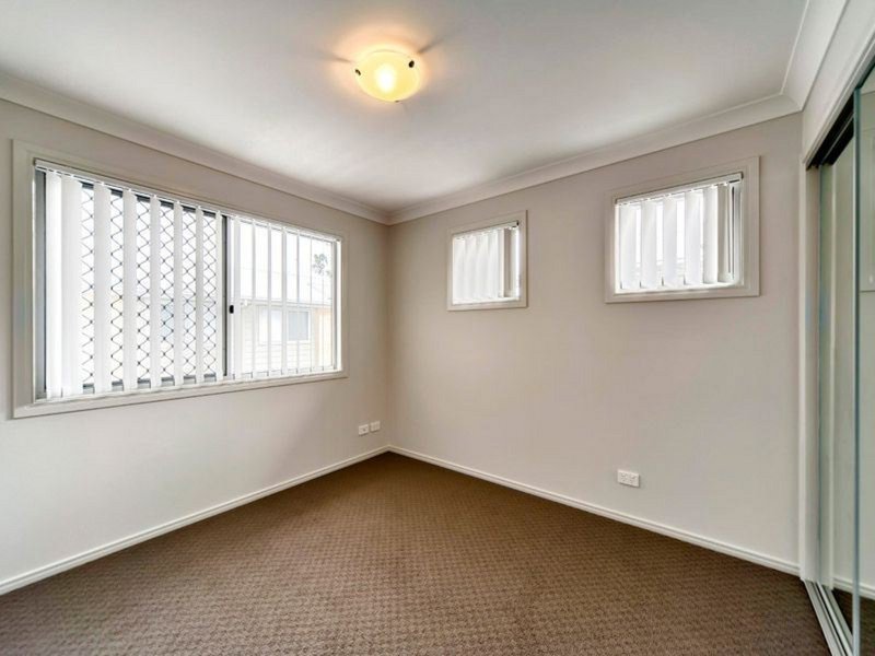 Photo - 4/9 Harry Street, Zillmere QLD 4034 - Image 7