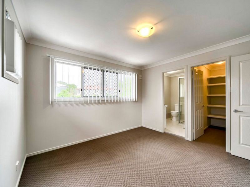 Photo - 4/9 Harry Street, Zillmere QLD 4034 - Image 8