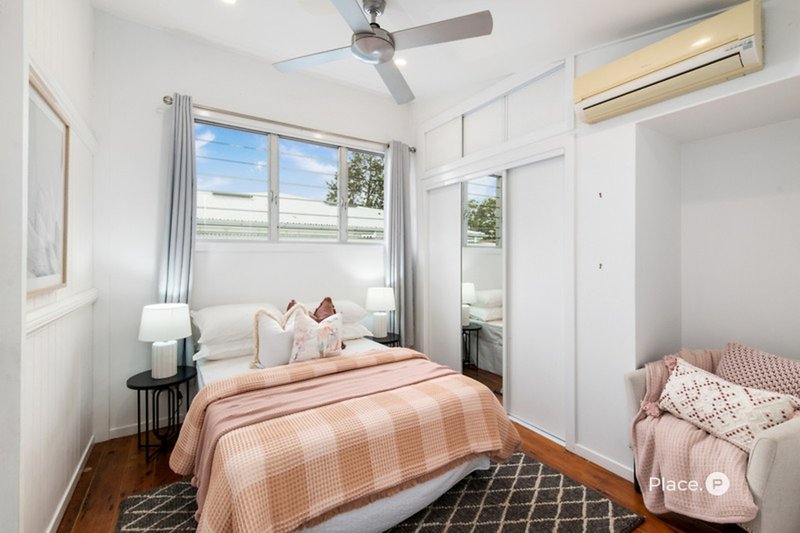 Photo - 49 Harte Street, Chelmer QLD 4068 - Image 17