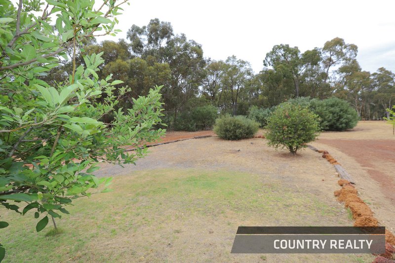 Photo - 49 Hyde Drive, Wundowie WA 6560 - Image 19