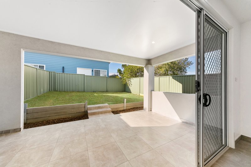 Photo - 49 Iluka Avenue, San Remo NSW 2262 - Image 10