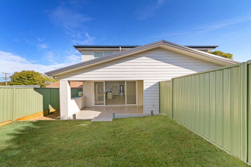 Photo - 49 Iluka Avenue, San Remo NSW 2262 - Image 14