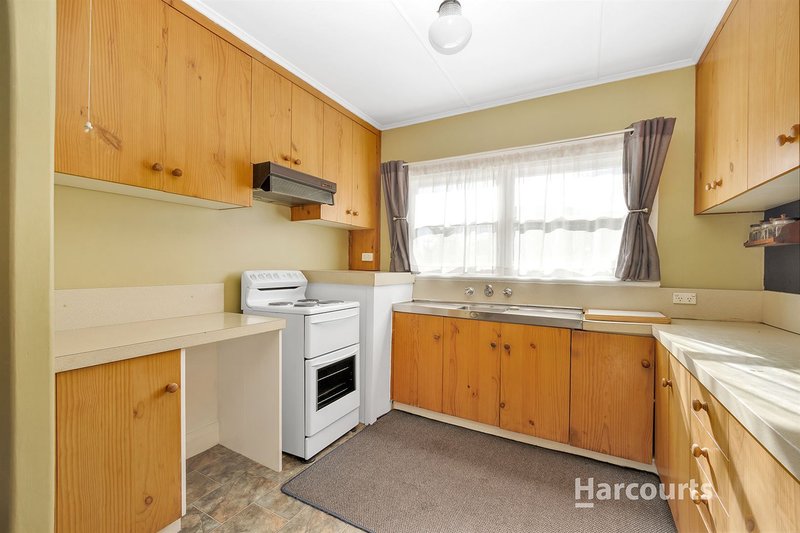 Photo - 49 Ironcliffe Road, Penguin TAS 7316 - Image 2