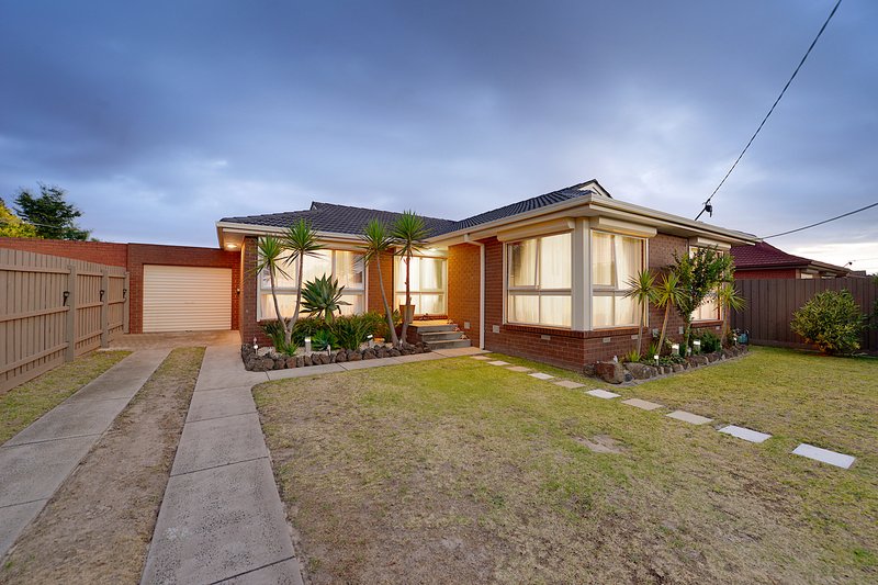 49 Jacobs Drive, Clarinda VIC 3169