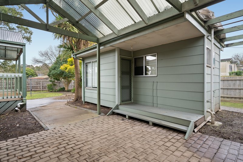 Photo - 49 Jeanette Street, Bayswater VIC 3153 - Image 11