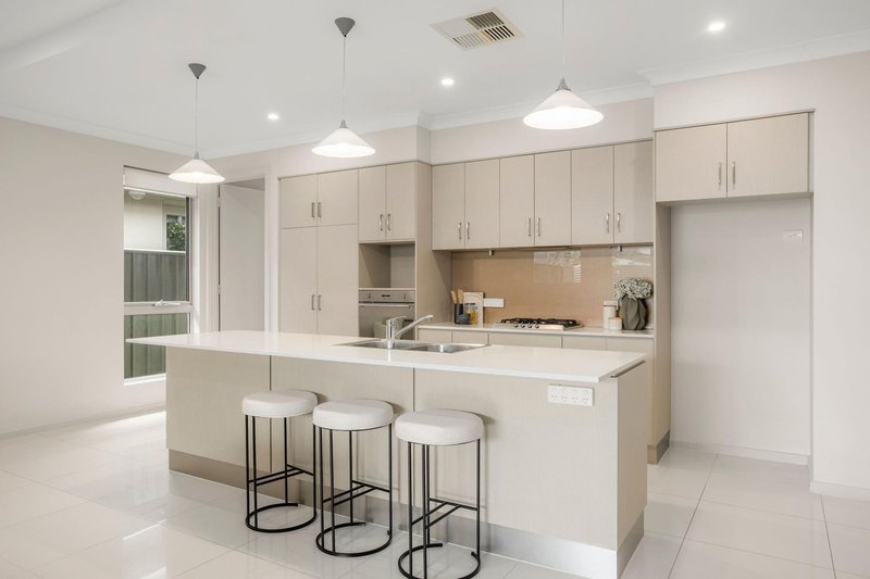 Photo - 49 Jetty Street, Grange SA 5022 - Image 2