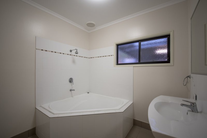 Photo - 49 Jones Road, Cannonvale QLD 4802 - Image 11