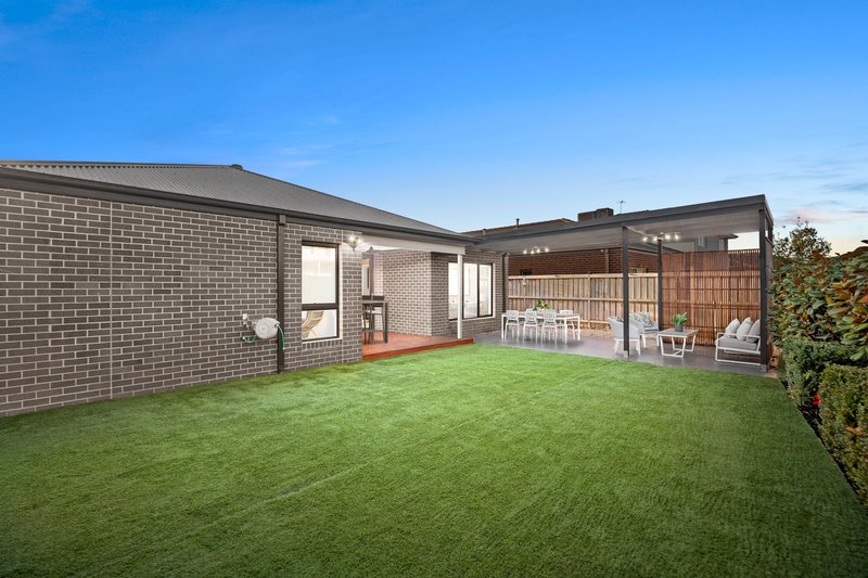 Photo - 49 Kamona Street, Clyde VIC 3978 - Image 14