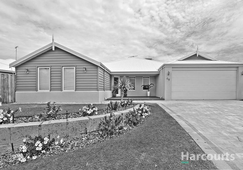 49 Karon Vista, Halls Head WA 6210