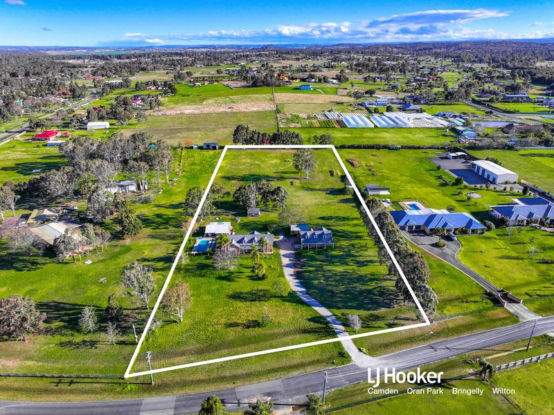 Photo - 49 Kelvin Park Drive, Bringelly NSW 2556 - Image 6