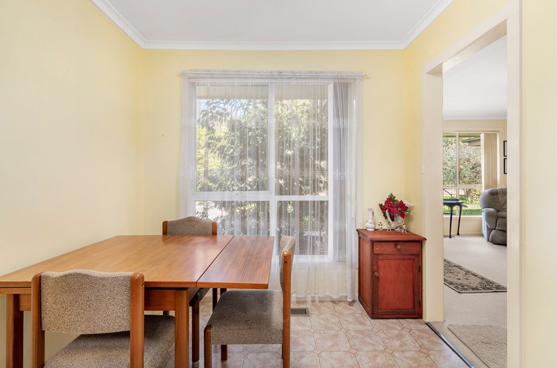 Photo - 49 Kett Street, Nunawading VIC 3131 - Image 3