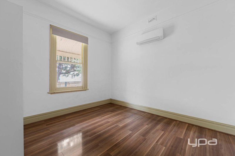 Photo - 49 King Edward Avenue, Albion VIC 3020 - Image 7