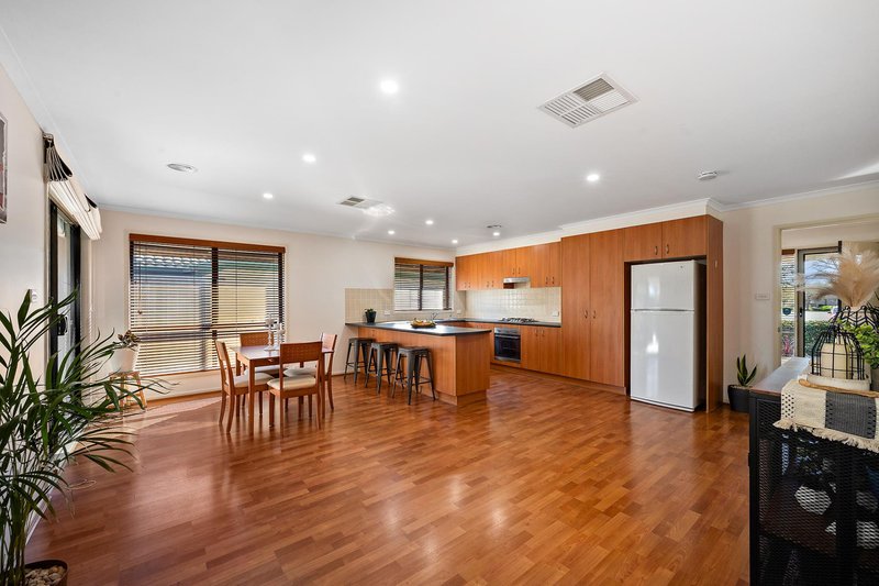 Photo - 49 Lance Hill Avenue, Dunlop ACT 2615 - Image 3