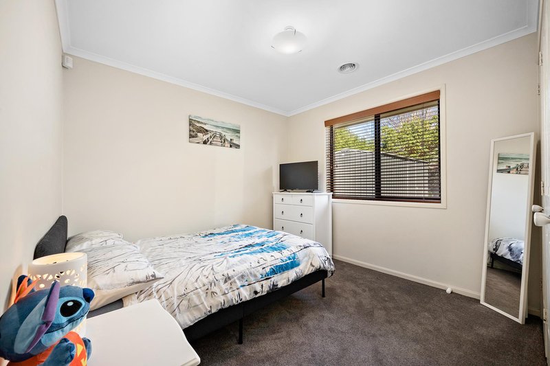 Photo - 49 Lance Hill Avenue, Dunlop ACT 2615 - Image 8